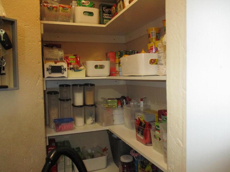 To Let 3 Bedroom Property for Rent in Radiokop Gauteng