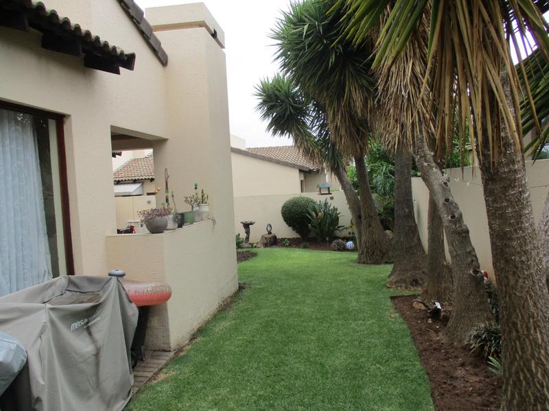 To Let 3 Bedroom Property for Rent in Radiokop Gauteng