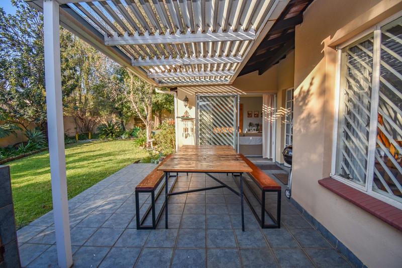 2 Bedroom Property for Sale in Edenburg Gauteng