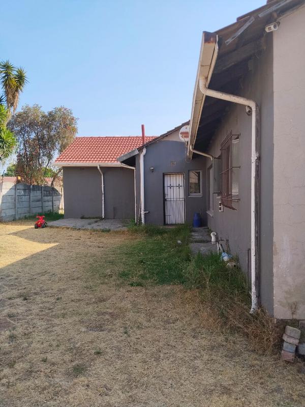 4 Bedroom Property for Sale in Birch Acres Gauteng