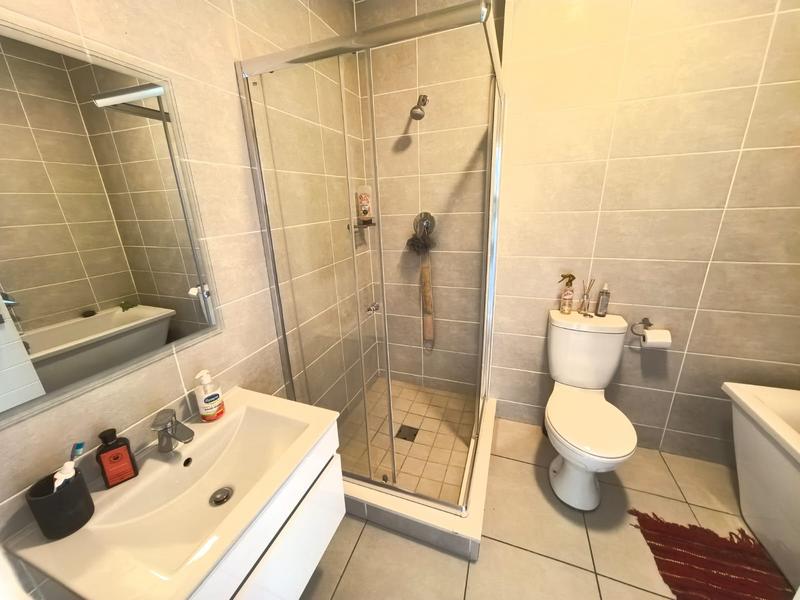 2 Bedroom Property for Sale in Linbro Park Gauteng