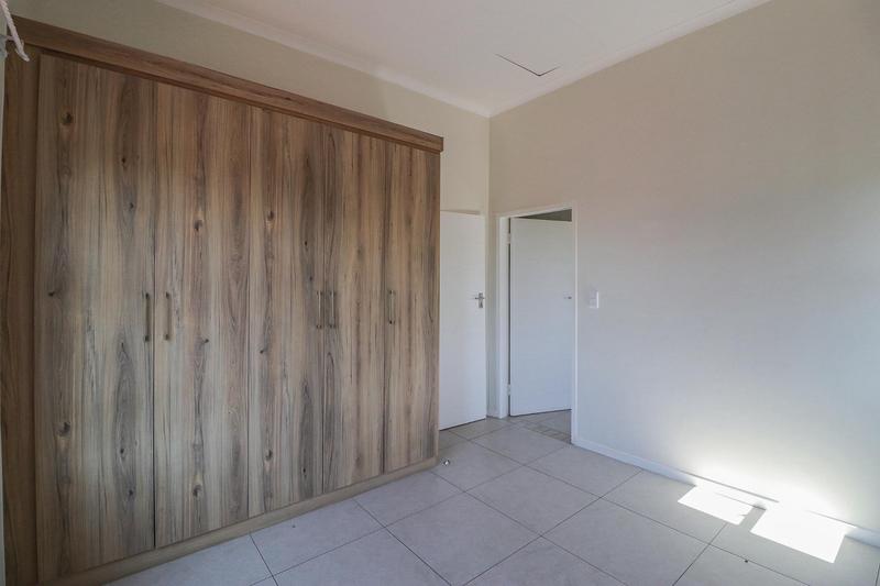 1 Bedroom Property for Sale in Modderfontein Gauteng