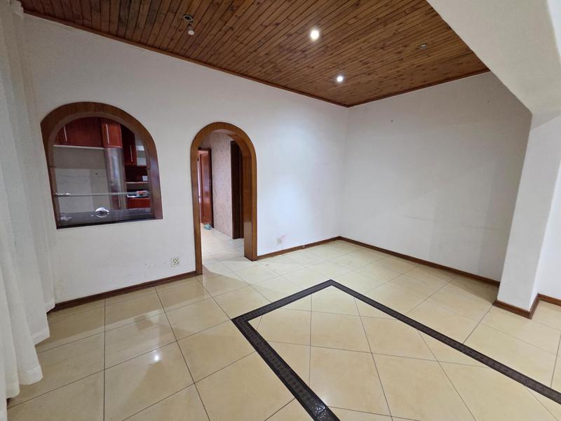 To Let 4 Bedroom Property for Rent in Erasmia Gauteng