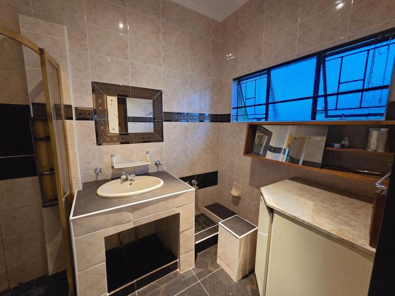 To Let 4 Bedroom Property for Rent in Erasmia Gauteng