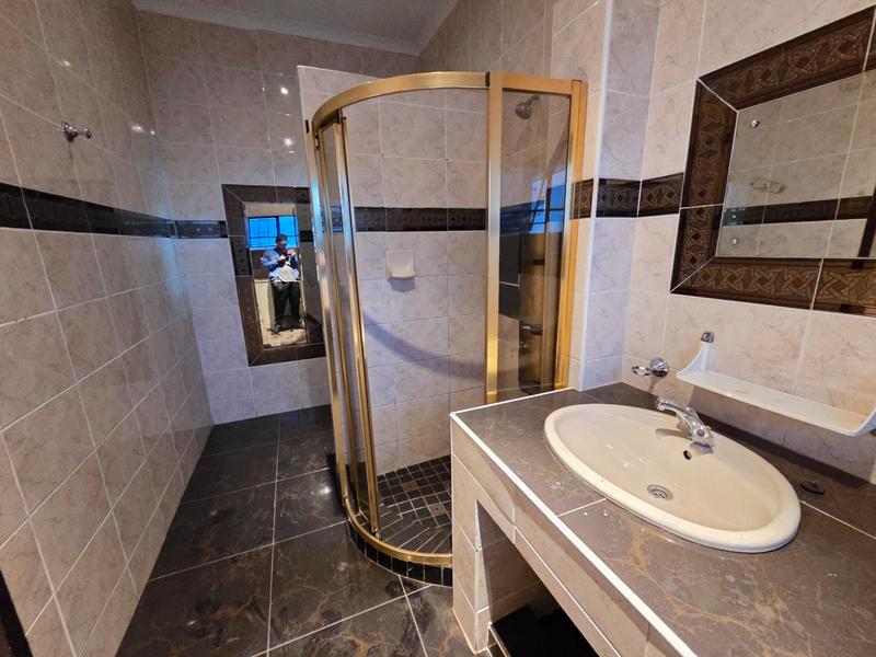 To Let 4 Bedroom Property for Rent in Erasmia Gauteng