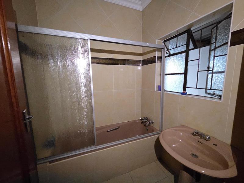 To Let 4 Bedroom Property for Rent in Erasmia Gauteng