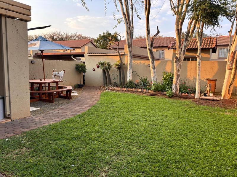 2 Bedroom Property for Sale in Annlin Gauteng