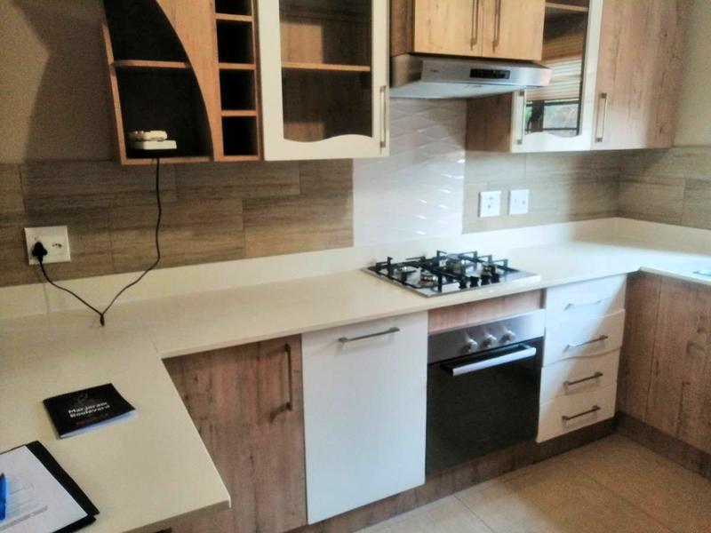 2 Bedroom Property for Sale in Annlin Gauteng