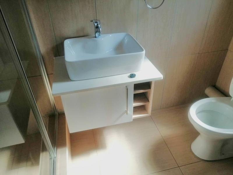 2 Bedroom Property for Sale in Annlin Gauteng