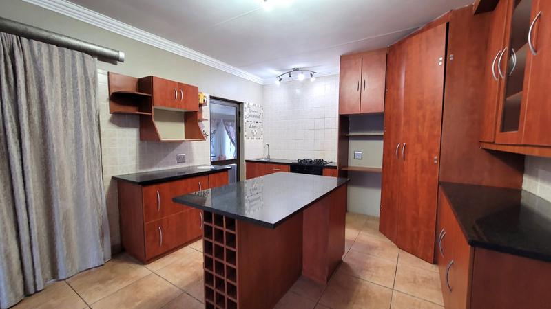 3 Bedroom Property for Sale in Doornpoort Gauteng