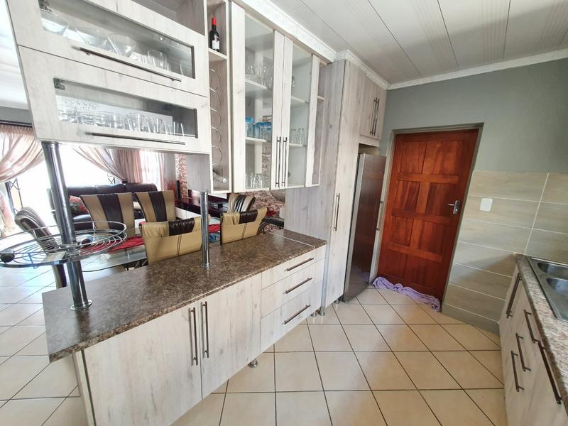 3 Bedroom Property for Sale in Heatherview Gauteng