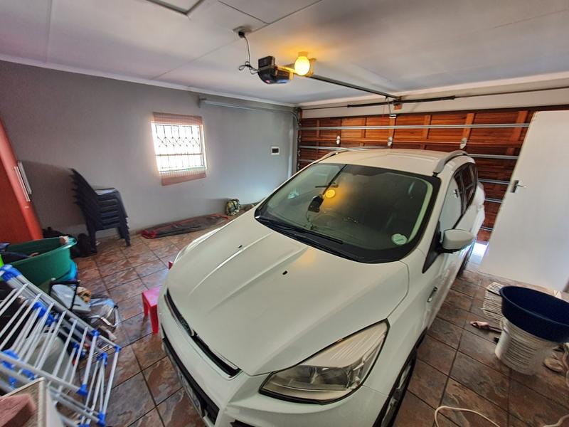 3 Bedroom Property for Sale in Heatherview Gauteng