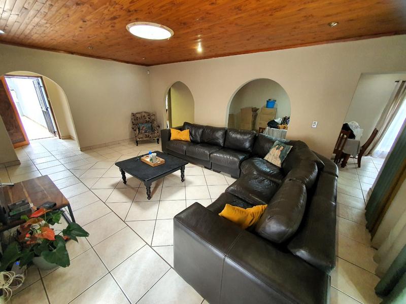 4 Bedroom Property for Sale in Magalieskruin Gauteng