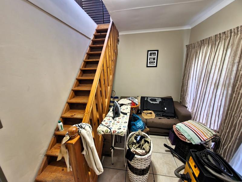 4 Bedroom Property for Sale in Magalieskruin Gauteng