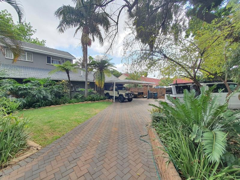 4 Bedroom Property for Sale in Magalieskruin Gauteng