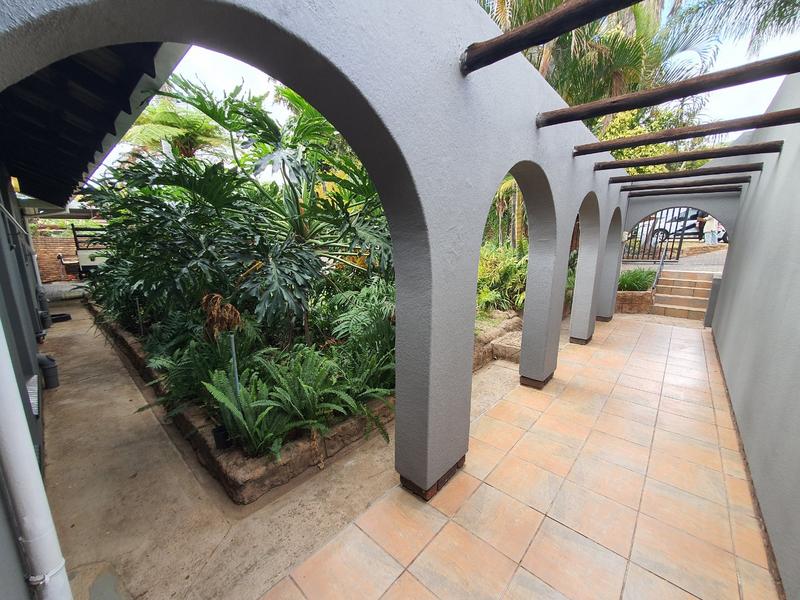 4 Bedroom Property for Sale in Magalieskruin Gauteng