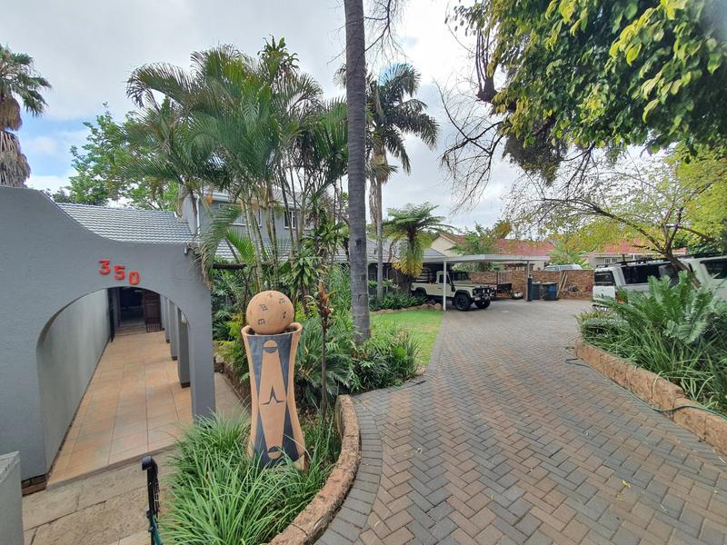 4 Bedroom Property for Sale in Magalieskruin Gauteng
