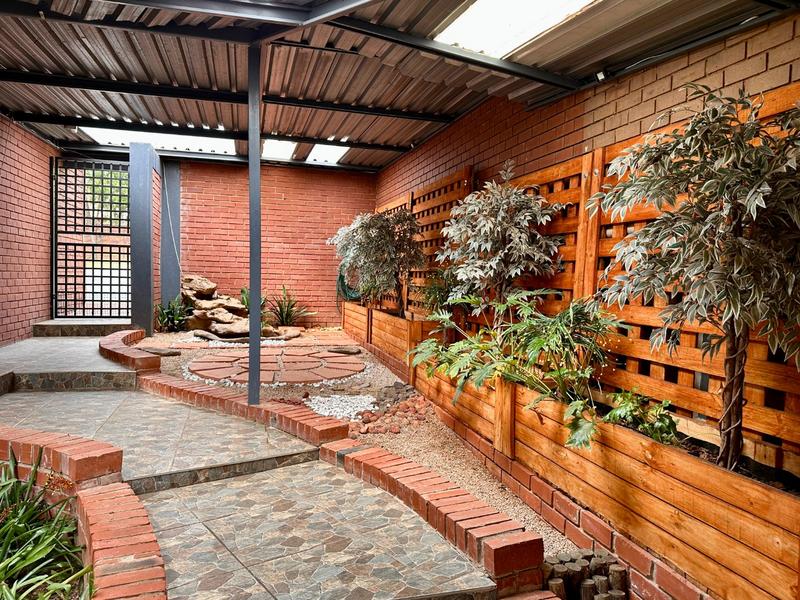 4 Bedroom Property for Sale in Montana Park Gauteng