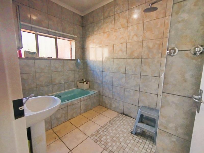 3 Bedroom Property for Sale in Florentia Gauteng