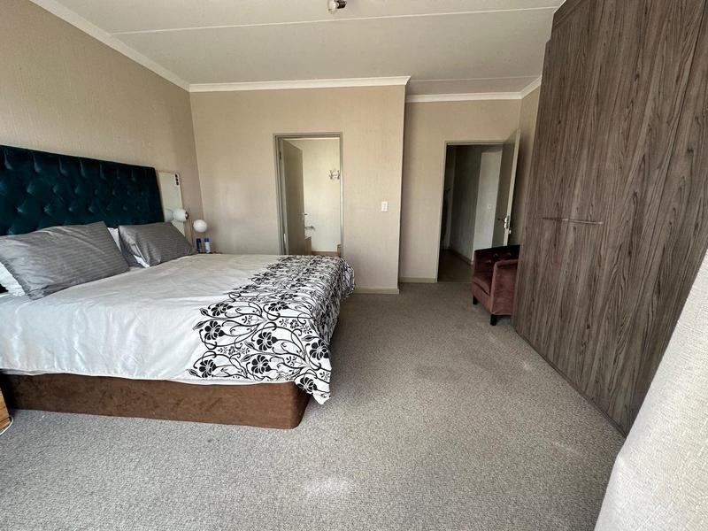 To Let 2 Bedroom Property for Rent in Beverley Gauteng