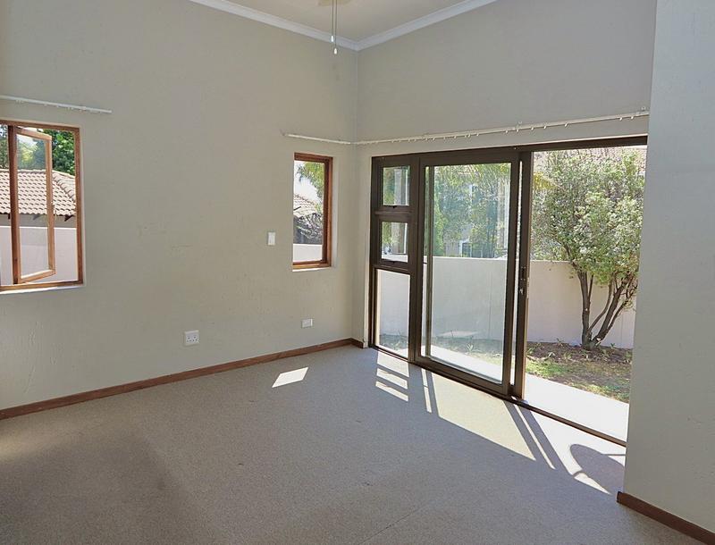 To Let 3 Bedroom Property for Rent in Beverley Gauteng
