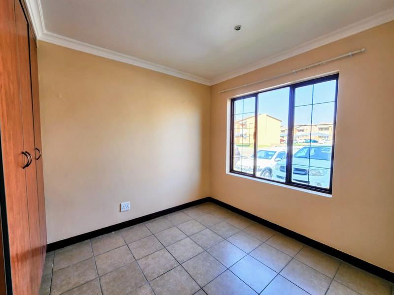 2 Bedroom Property for Sale in Montana Gauteng