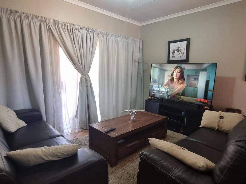To Let 2 Bedroom Property for Rent in Olympus AH Gauteng
