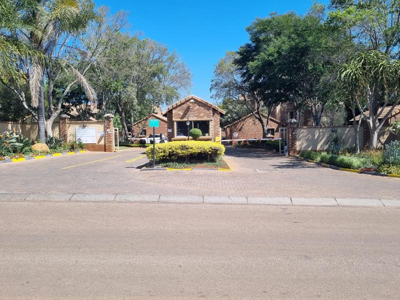 To Let 2 Bedroom Property for Rent in Olympus AH Gauteng