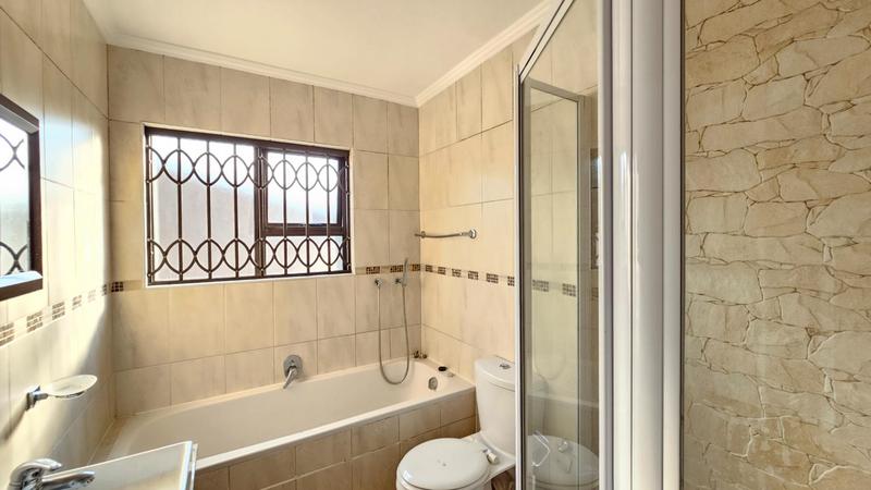 To Let 2 Bedroom Property for Rent in Cresta Gauteng