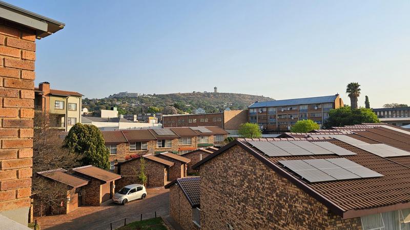 To Let 2 Bedroom Property for Rent in Cresta Gauteng