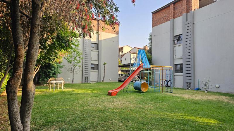 To Let 2 Bedroom Property for Rent in Cresta Gauteng