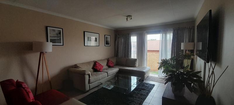 To Let 2 Bedroom Property for Rent in The Reeds Gauteng
