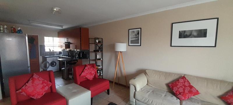 To Let 2 Bedroom Property for Rent in The Reeds Gauteng