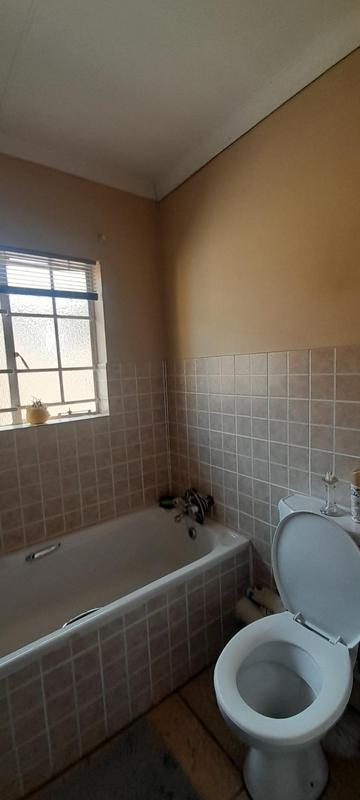 To Let 2 Bedroom Property for Rent in The Reeds Gauteng