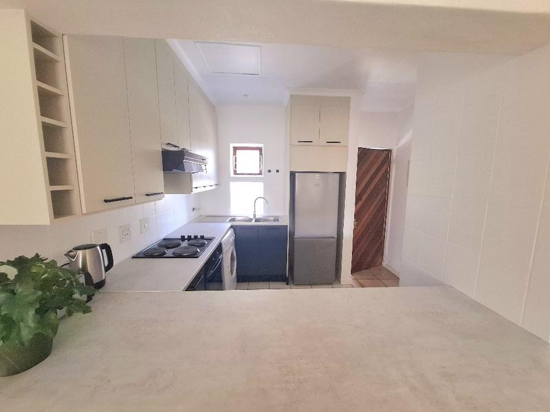 To Let 2 Bedroom Property for Rent in Sandown Gauteng