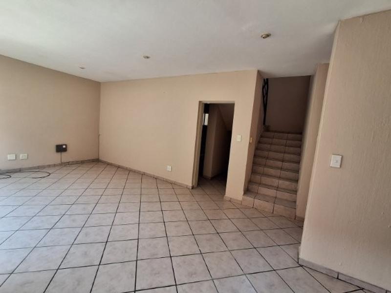 To Let 3 Bedroom Property for Rent in Mantevrede Gauteng