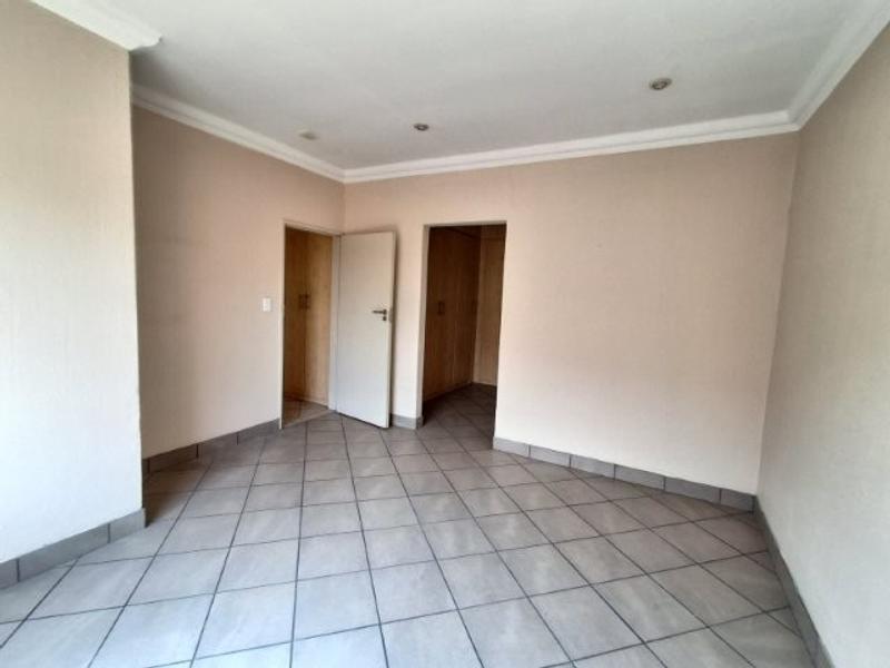 To Let 3 Bedroom Property for Rent in Mantevrede Gauteng
