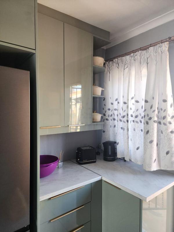4 Bedroom Property for Sale in Daveyton Gauteng