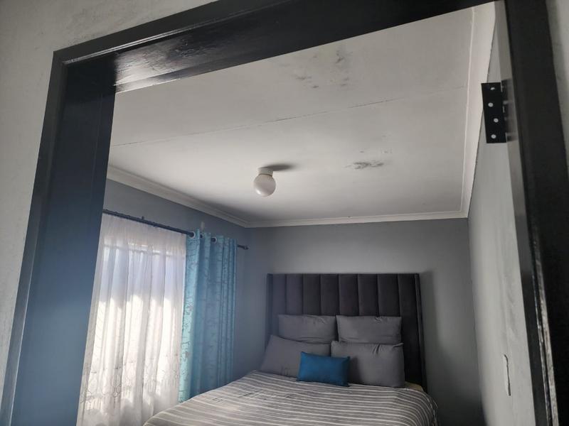 4 Bedroom Property for Sale in Daveyton Gauteng