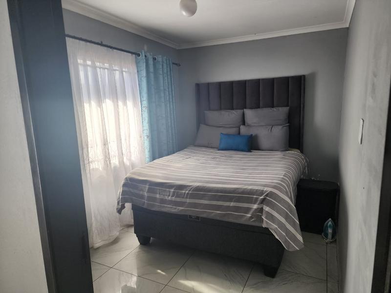 4 Bedroom Property for Sale in Daveyton Gauteng