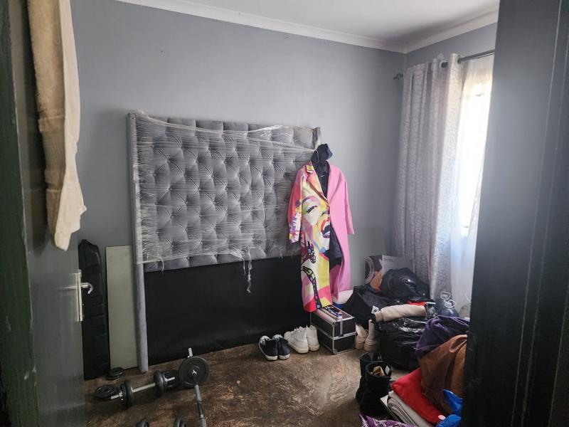 4 Bedroom Property for Sale in Daveyton Gauteng