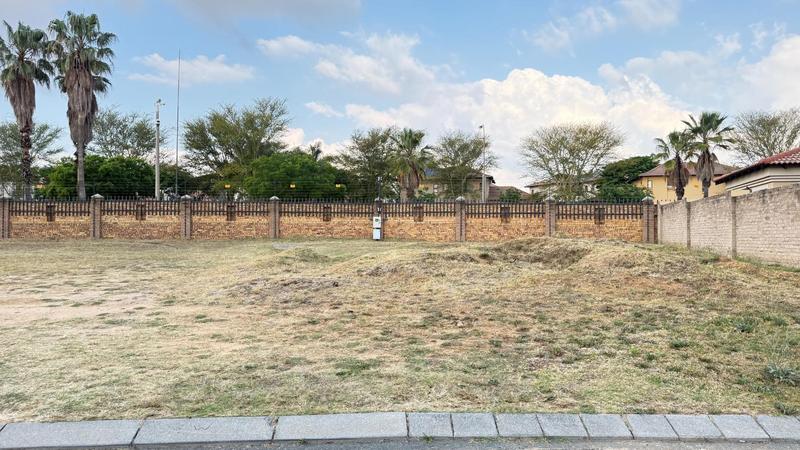 0 Bedroom Property for Sale in Blue Valley Golf Estate Gauteng