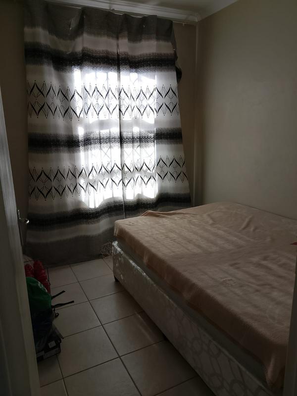 To Let 3 Bedroom Property for Rent in Crystal Park Gauteng