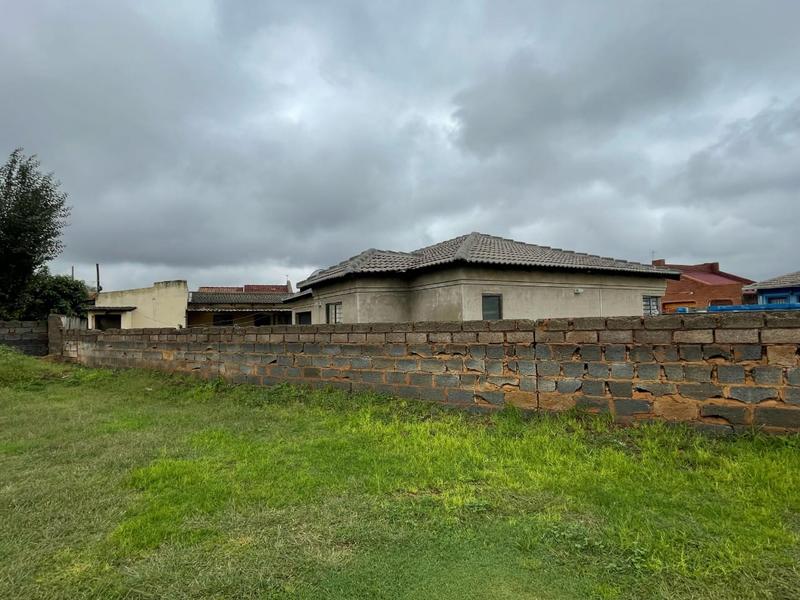 3 Bedroom Property for Sale in Spruit View Gauteng