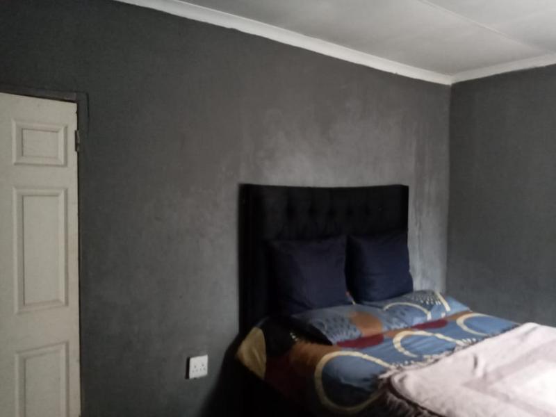 To Let 2 Bedroom Property for Rent in Chiawelo Gauteng