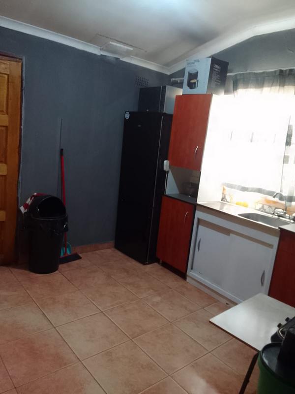 To Let 2 Bedroom Property for Rent in Chiawelo Gauteng