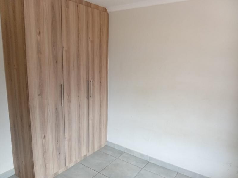 3 Bedroom Property for Sale in Dawn Park Gauteng