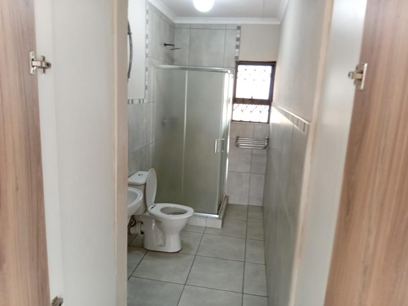 3 Bedroom Property for Sale in Dawn Park Gauteng