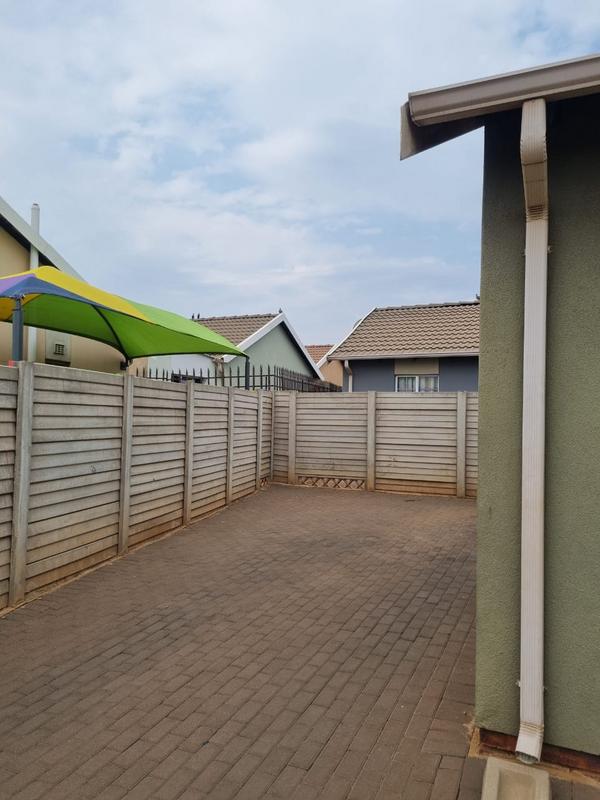 3 Bedroom Property for Sale in Sky City Gauteng