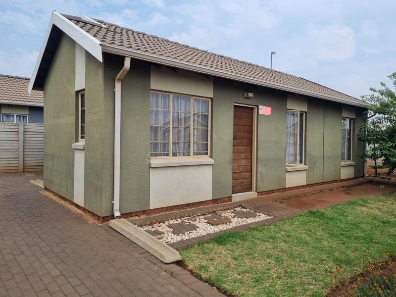 3 Bedroom Property for Sale in Sky City Gauteng